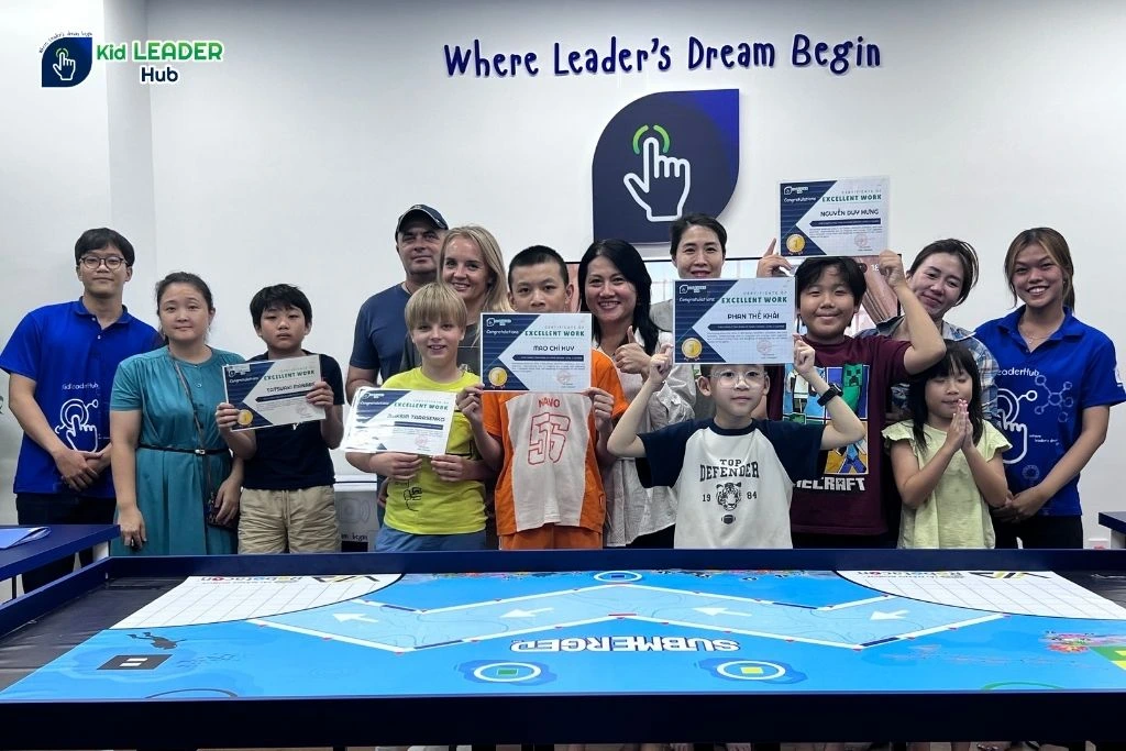 Kid Leader Hub học viện công nghệ phát triển kỹ năng toàn diện